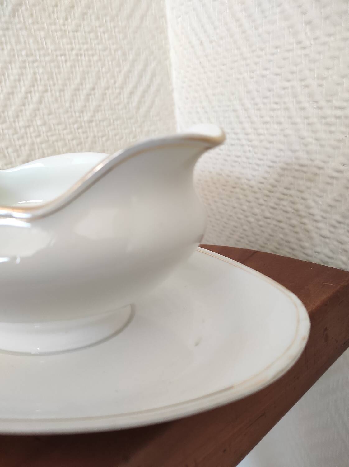 Saucière en porcelaine
