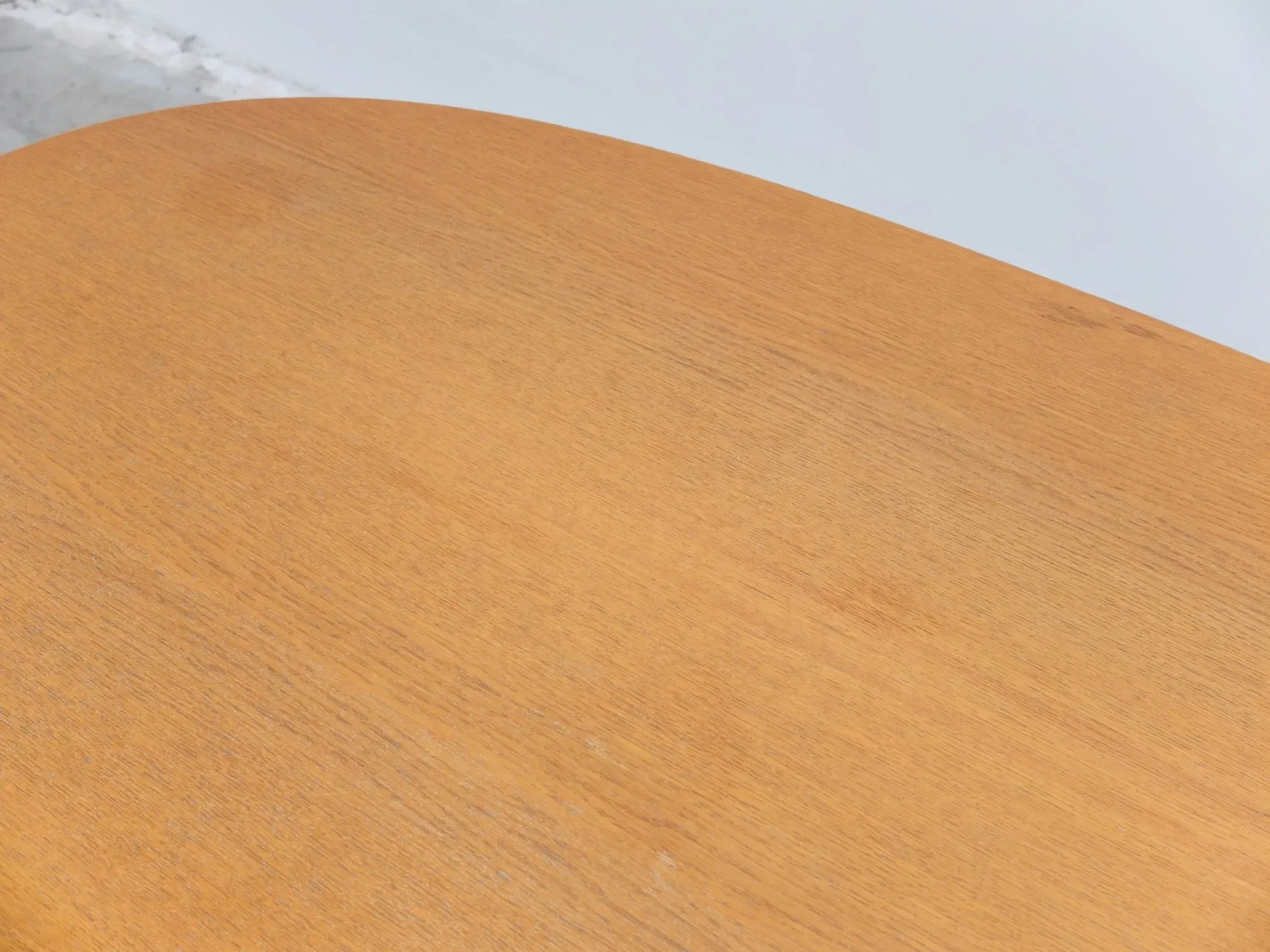 'Superellipse' pedestal table in oak by Arne Jacobsen for Fritz Hansen, 1981