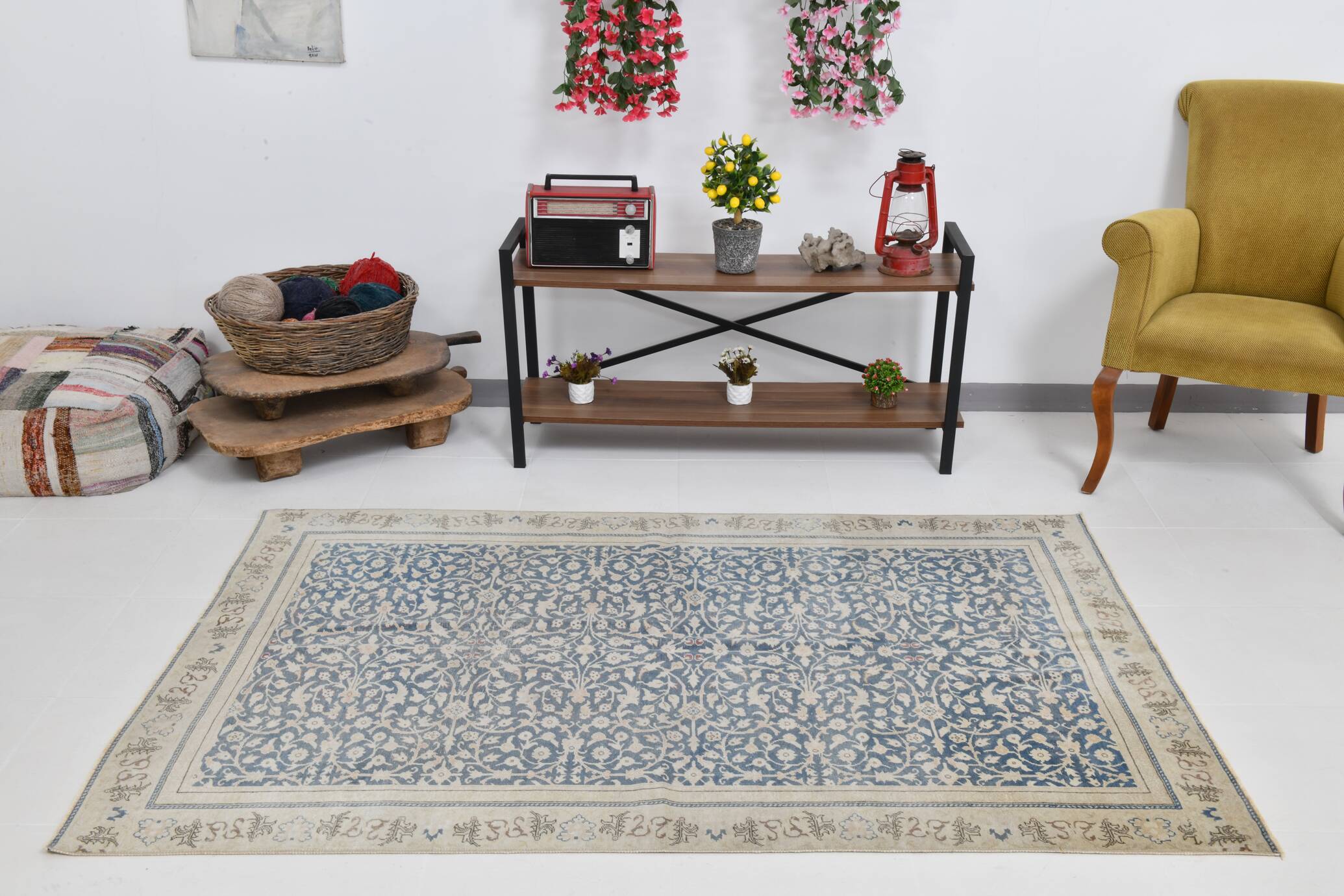 4x7 Navy Blue & Beige Persian Rug 135x204Cm SK 21639