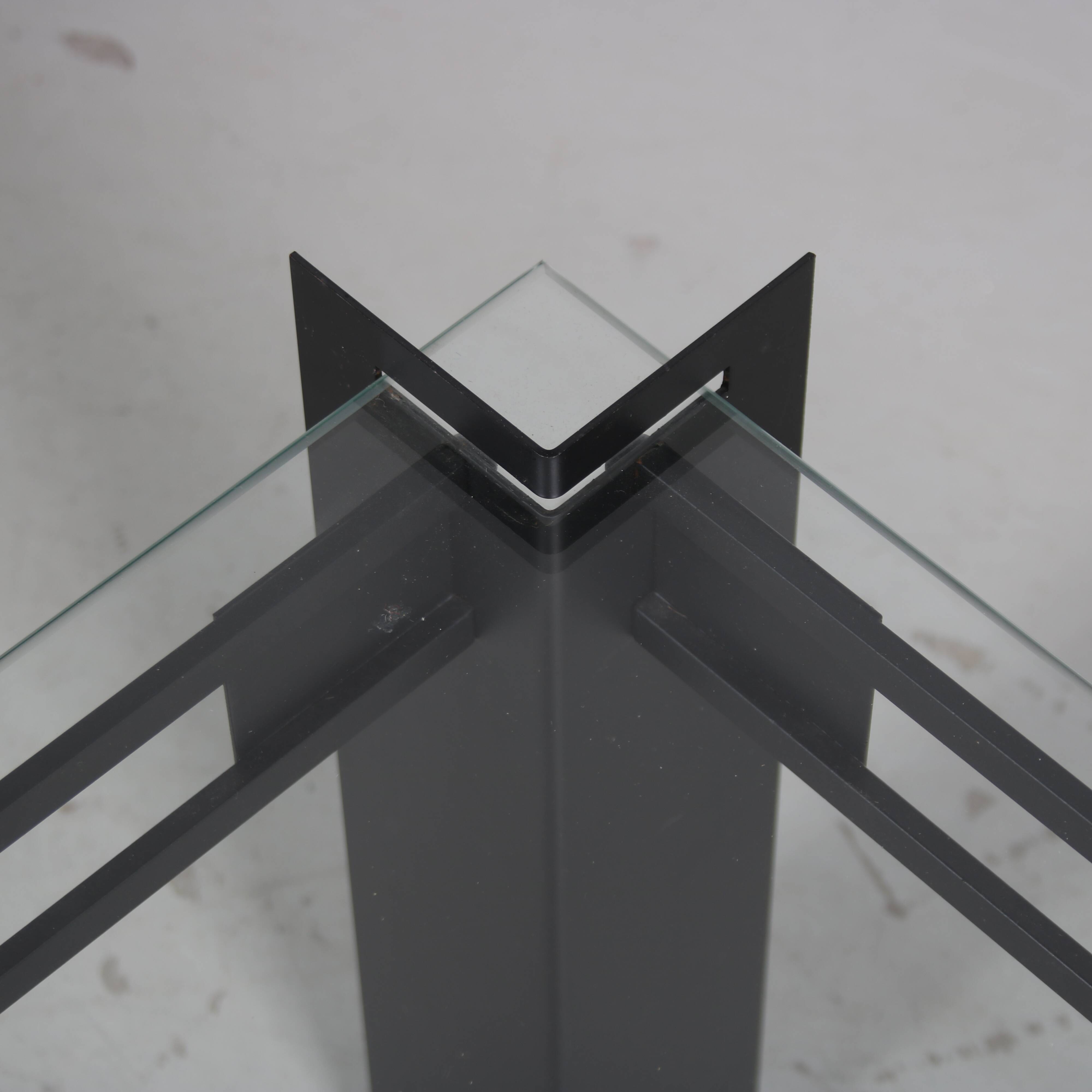 1980s Square Dutch design coffee table