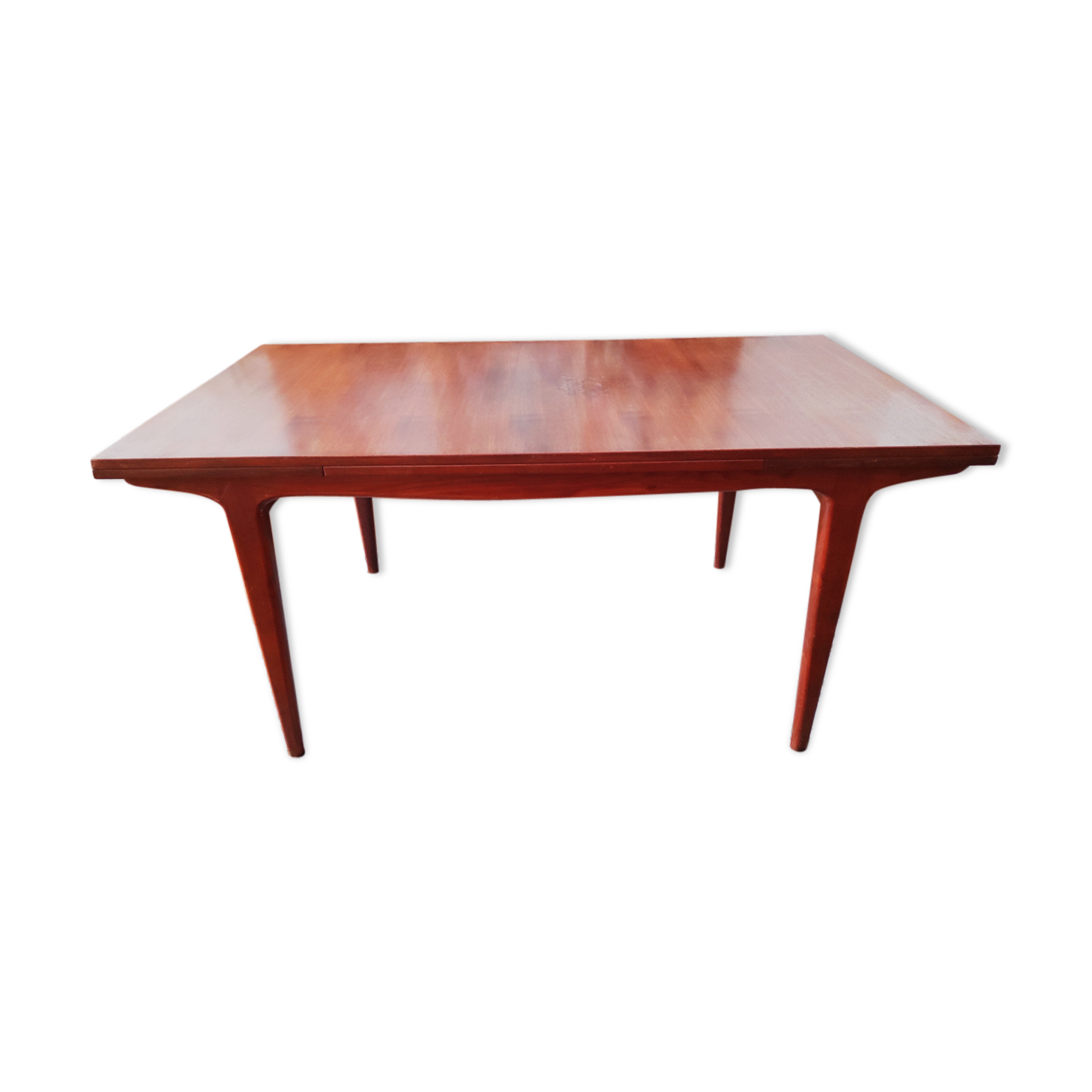 Scandinavian dining expandable room table