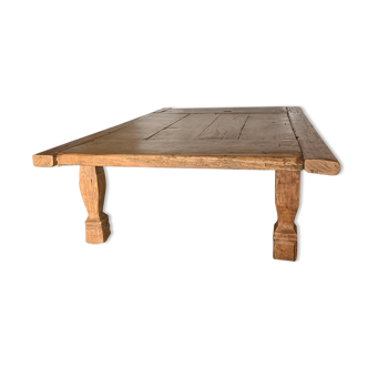 Table basse en bois plein