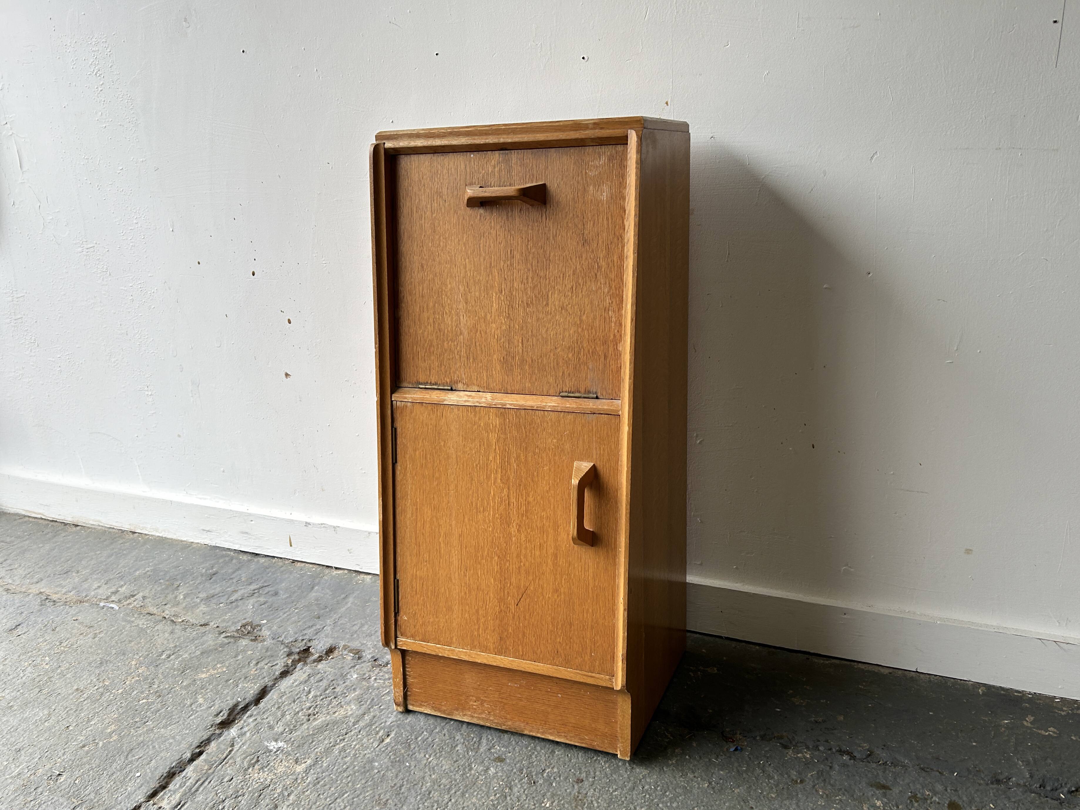 Mid-Century 1950/60s G Plan (E Gomme) ‘Brandon’ oak bedside cabine