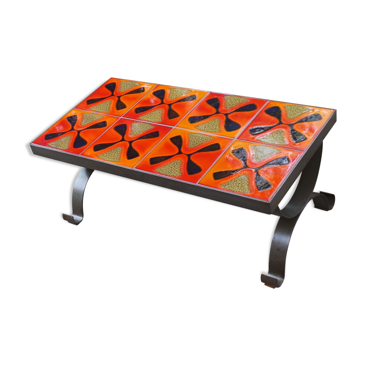 Table low ceramic vintage