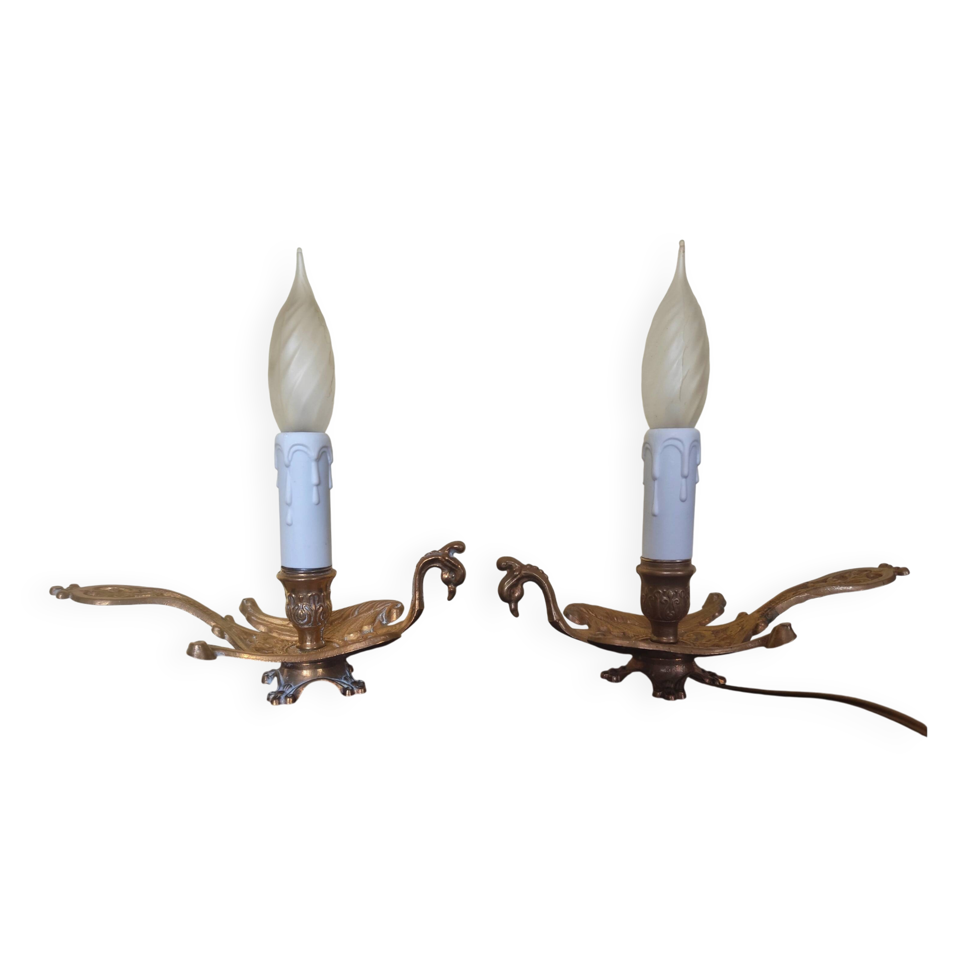 Pair of bedside lamps in chiselled bronze - bird shape -