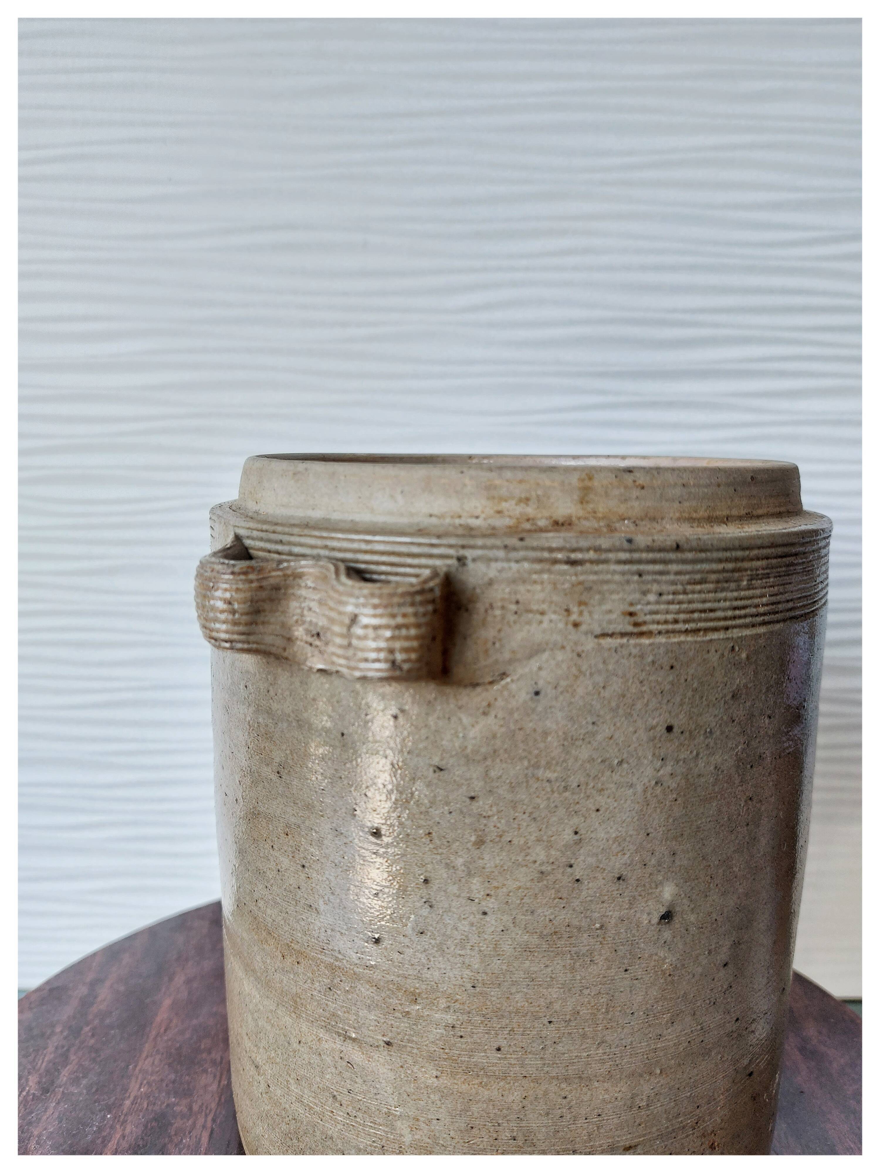 Pot en grès