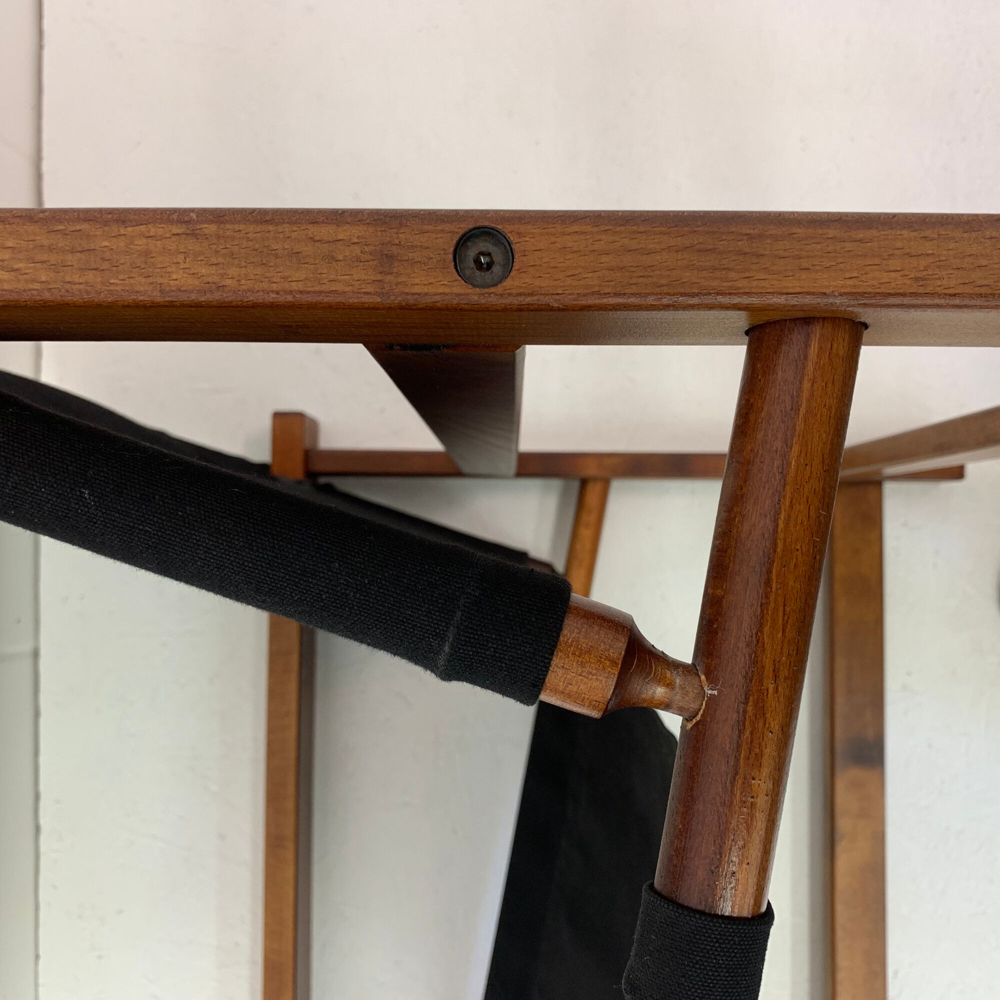 Mid-century desgn safari chair by Hyllinge Møbler Denmark , 1970’s