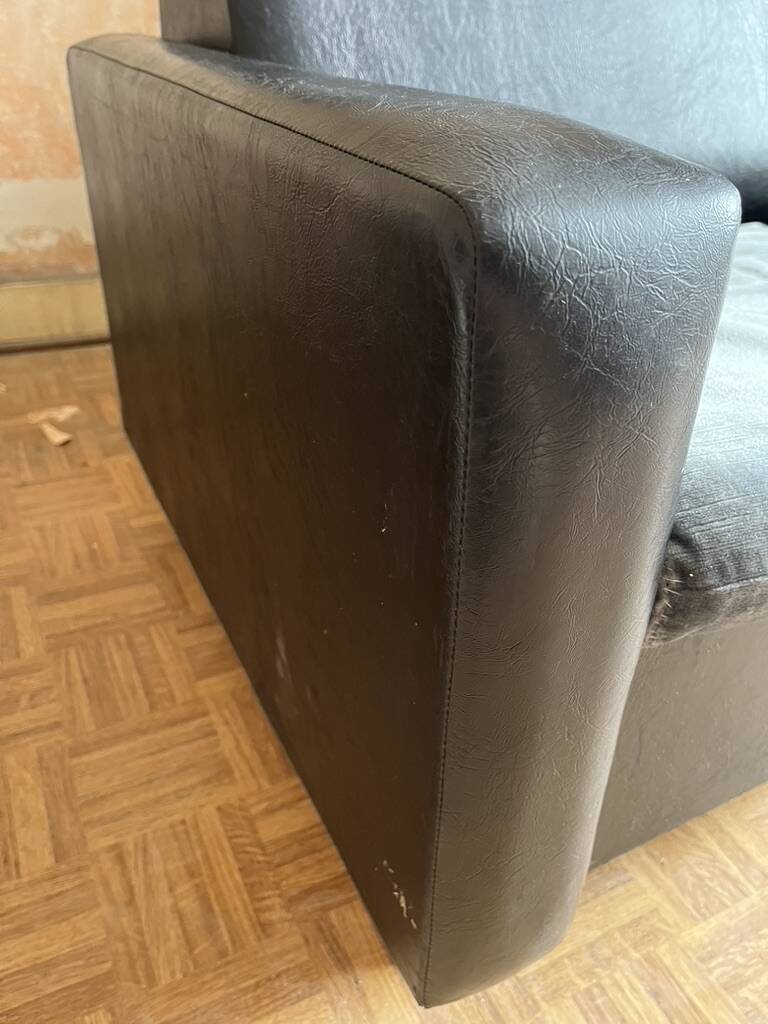 Convertible sofa bed for 2 people