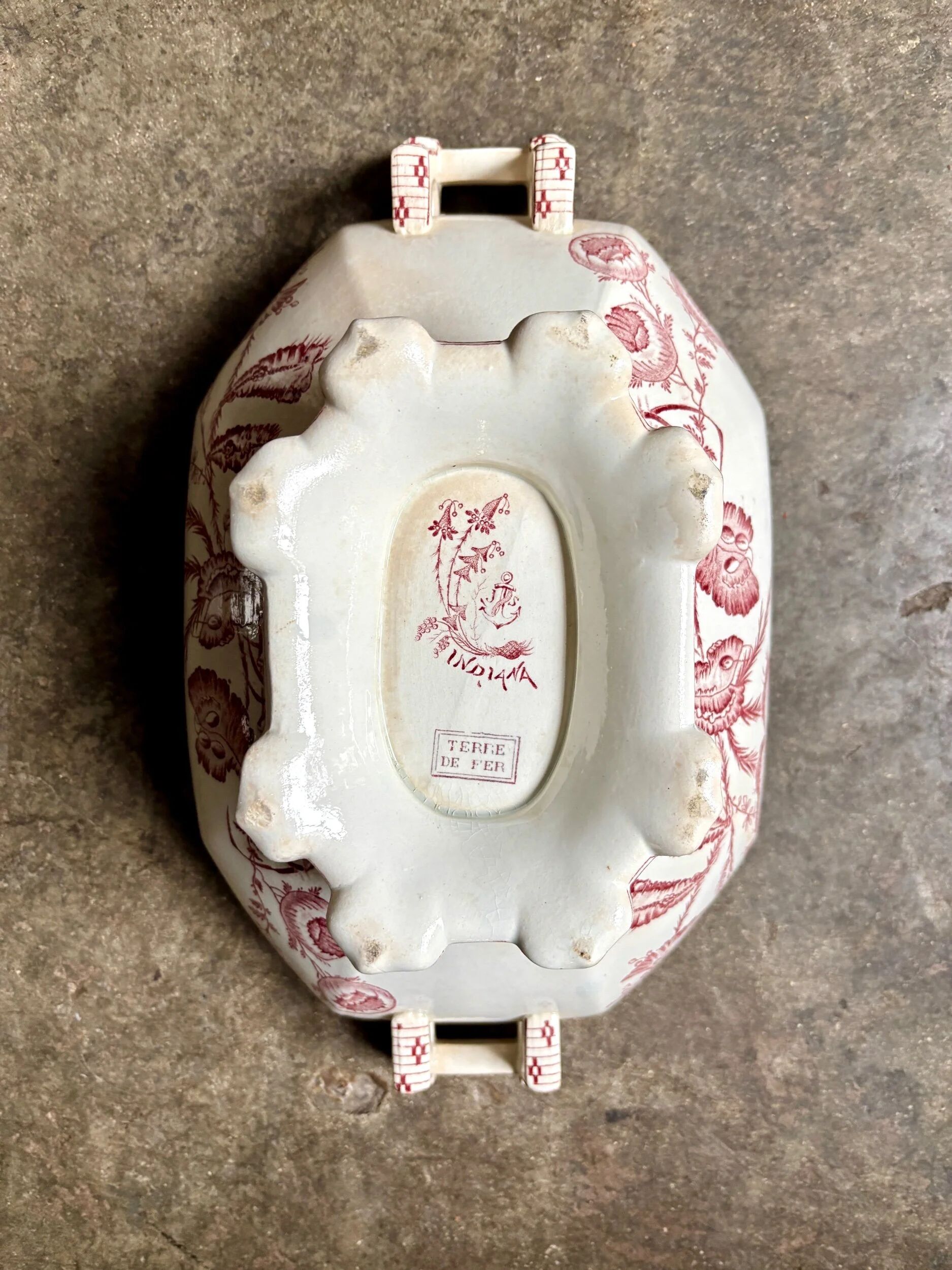 Soup tureen, earthenware salad bowl Clairefontaine, "Indiana" service.