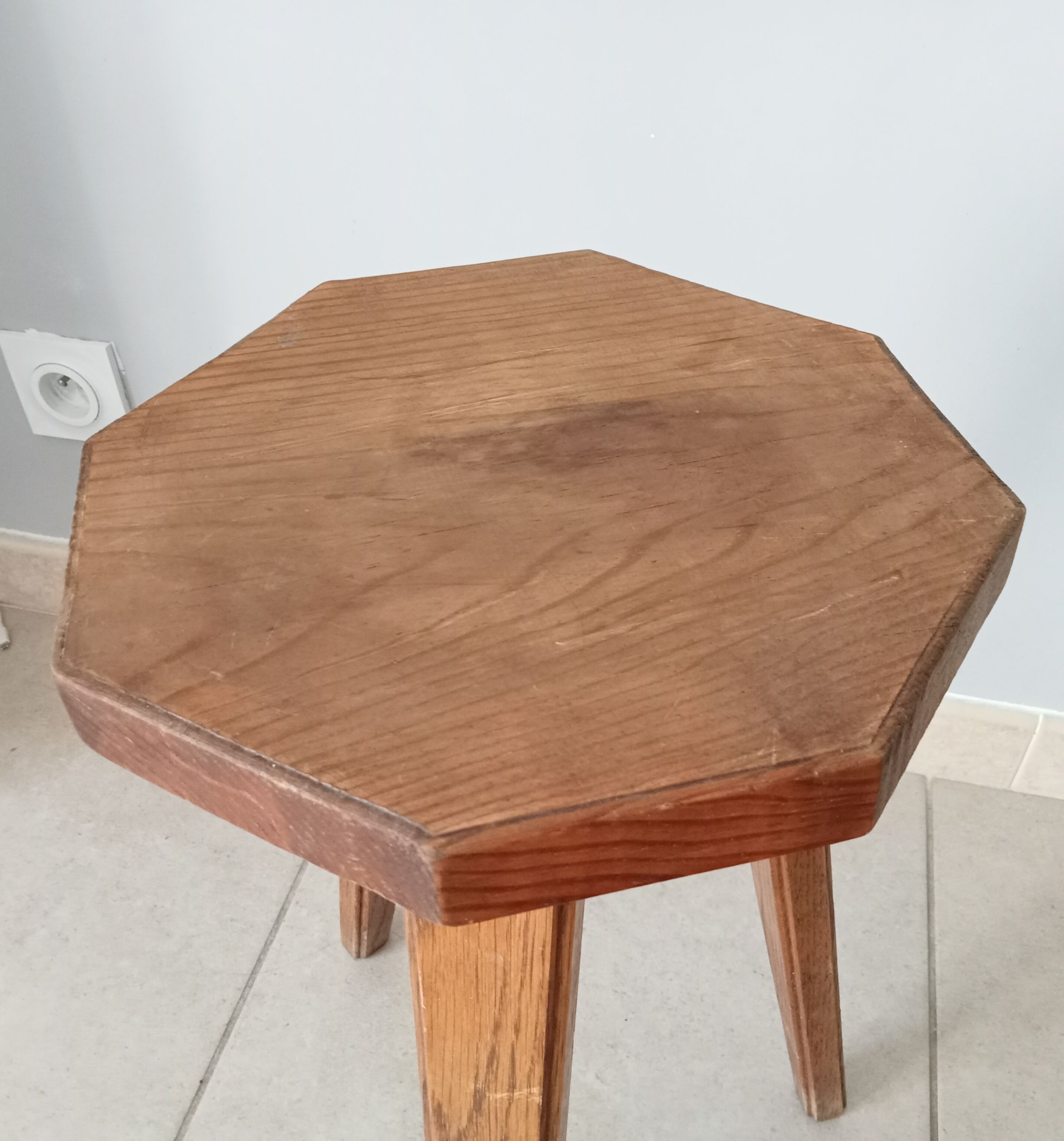 Vintage tripod stool 70s
