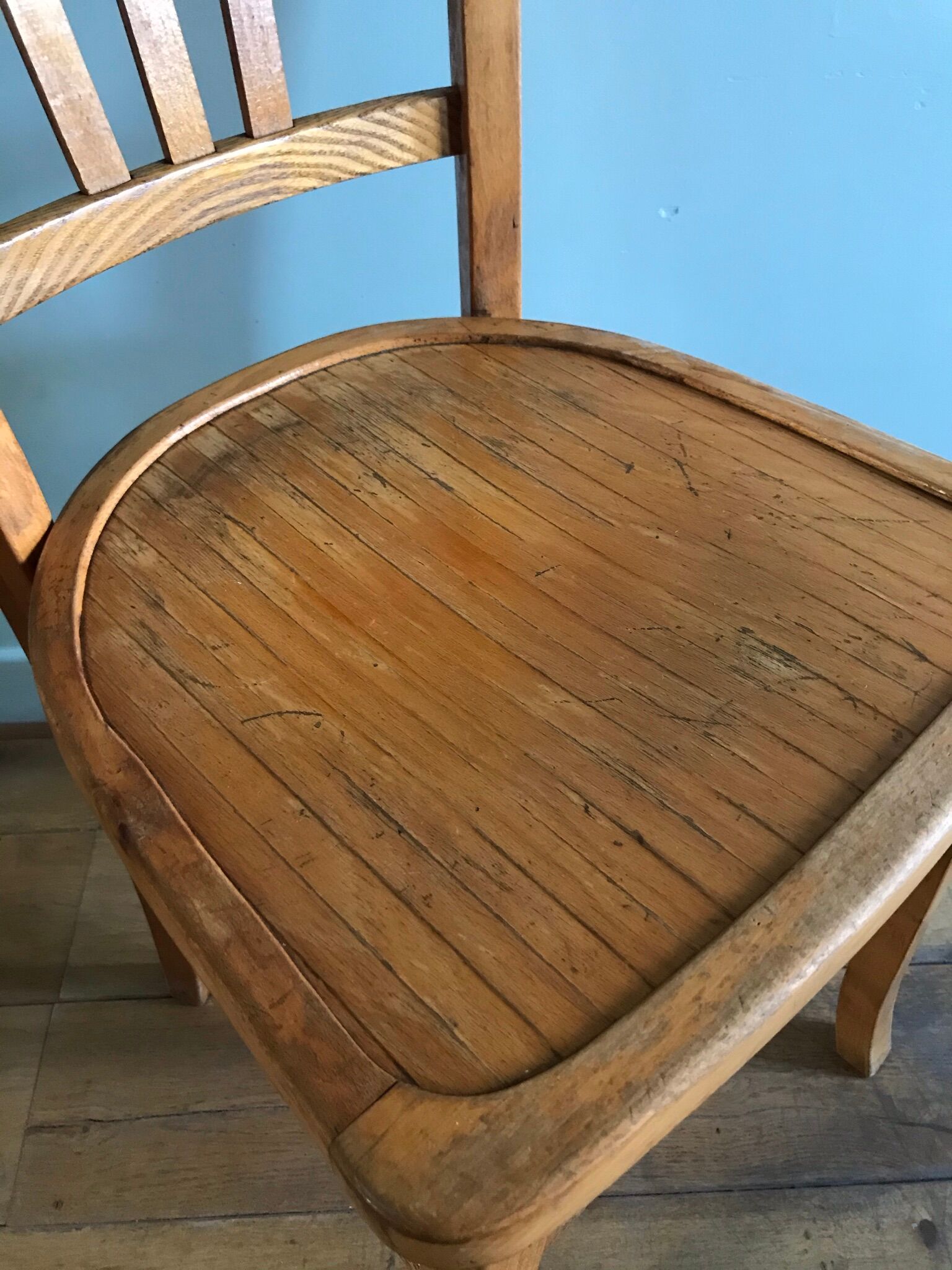Vintage bistro chairs in natural wood marked luterma