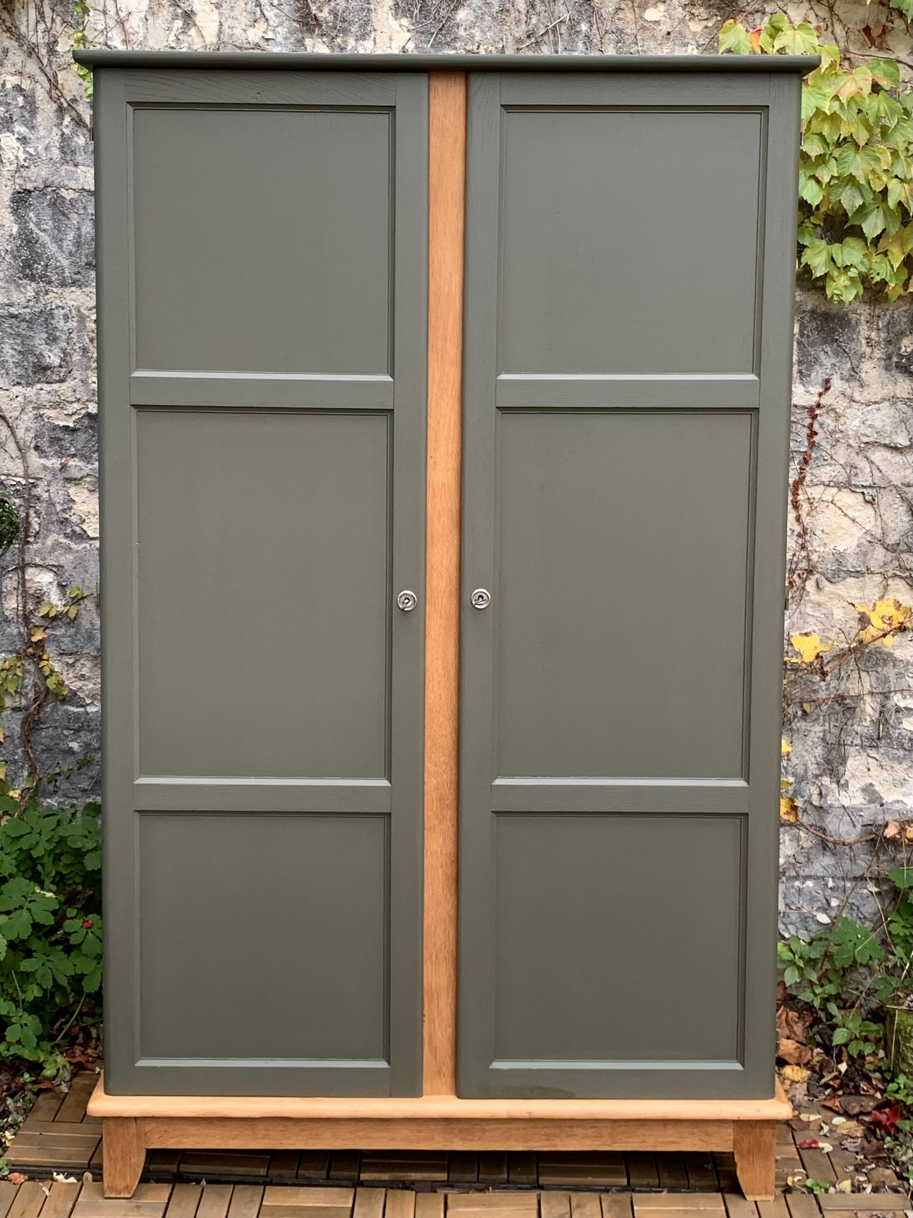 Parisian solid oak wardrobe 1960