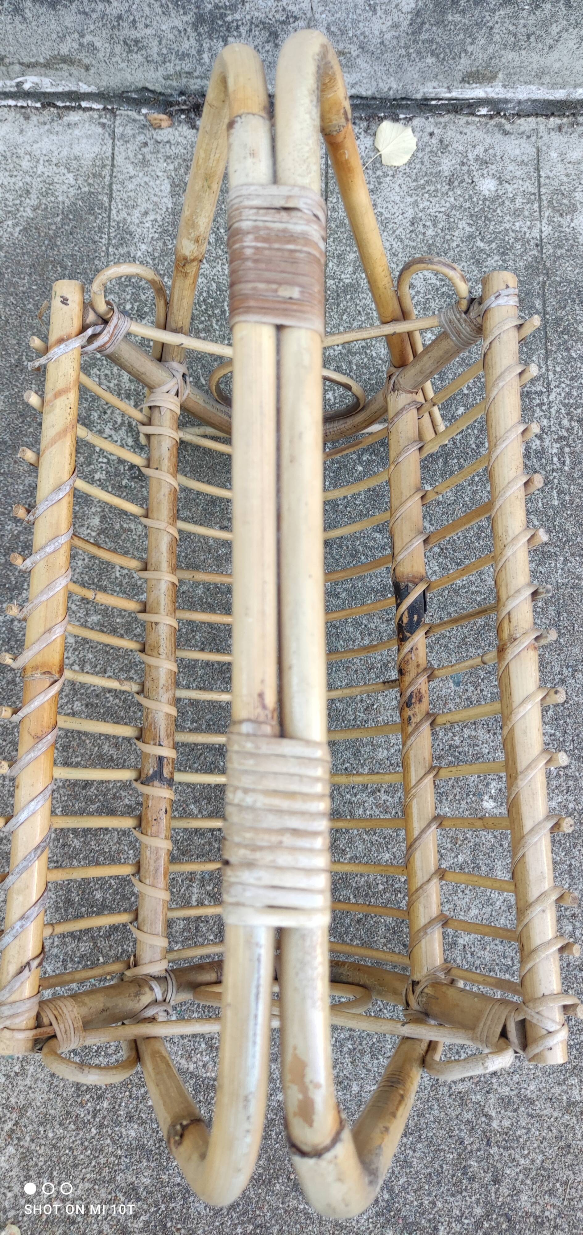 Vintage rattan magazine door