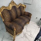 Baroque leopard canapé