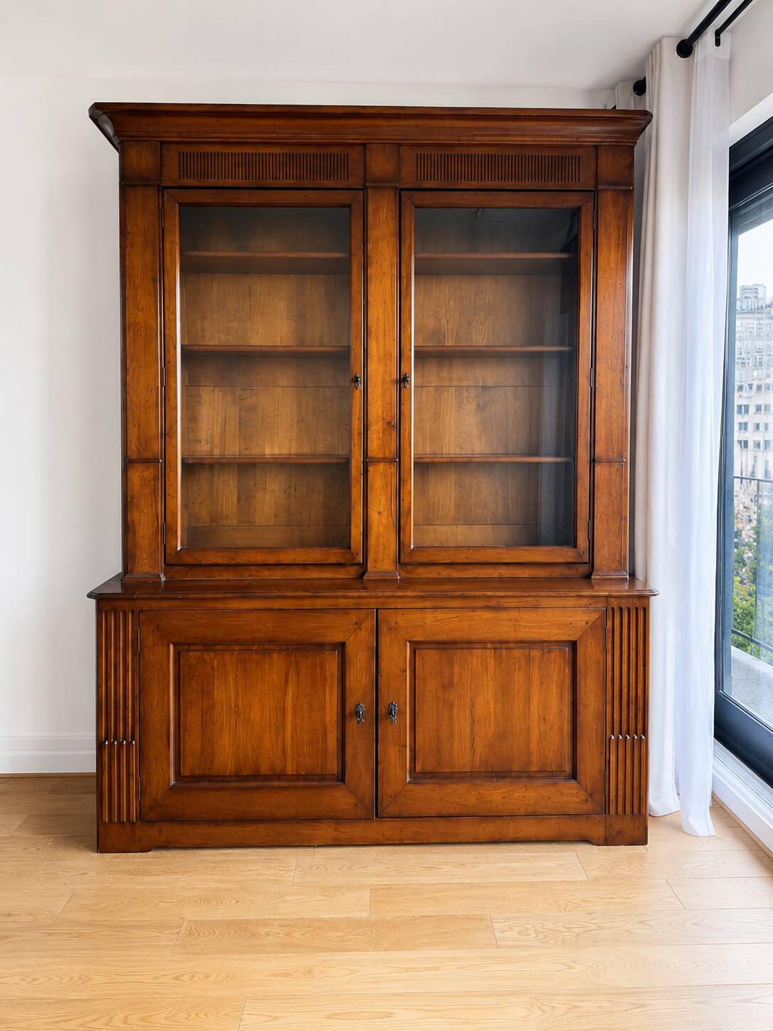 Display cabinet / glass bookcase Roche Bobois in cherry wood – 2 sections