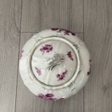 Elegant porcelain soup tureen from Bavaria (Germany), signed AL-KA.