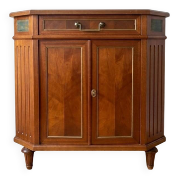 Petit buffet d’inspiration Directoire – Bois et laiton