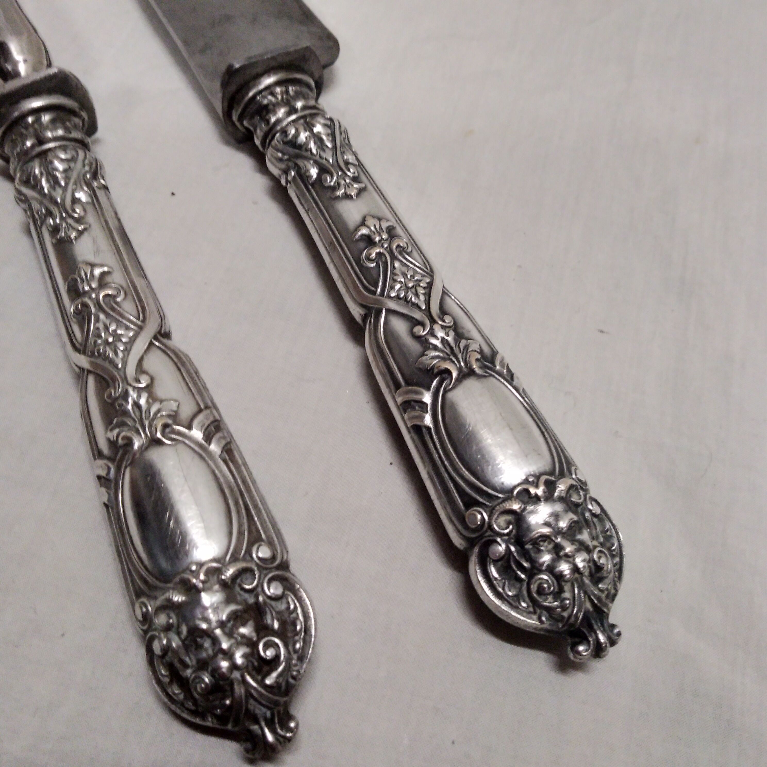 Silver metal cutting service 1900