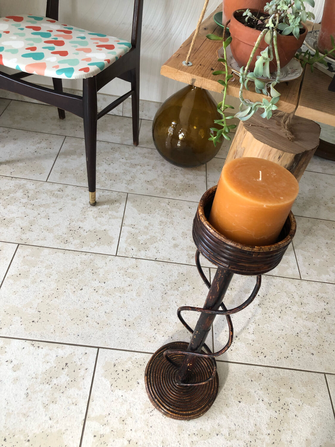 Plant holder in wicker vintage