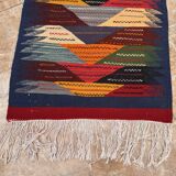Petit tapis marocain, kilim picaso, tapis tissé plat, décoration