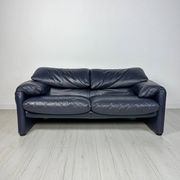 Vintage Maralunga 2-seater leather sofa from the 1980s by Vico Magistretti for Cassina.