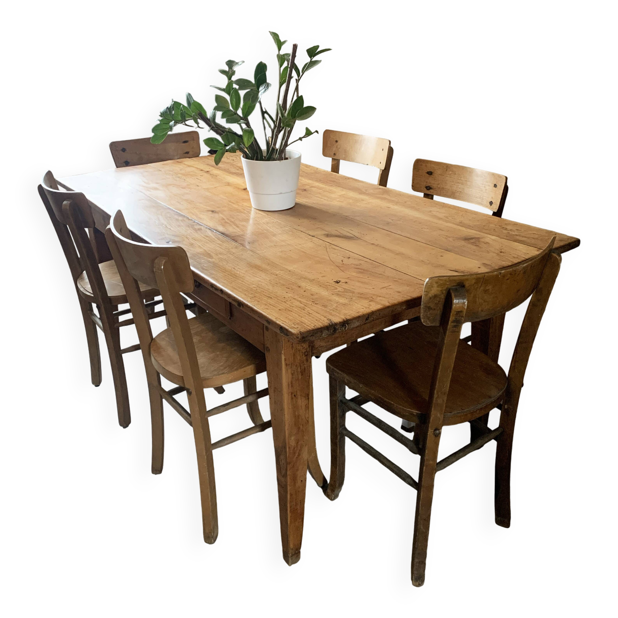 Large vintage farmhouse table from the 50s in solid wood (oak)
