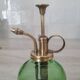 Ancien vaporisateur en laiton et verre