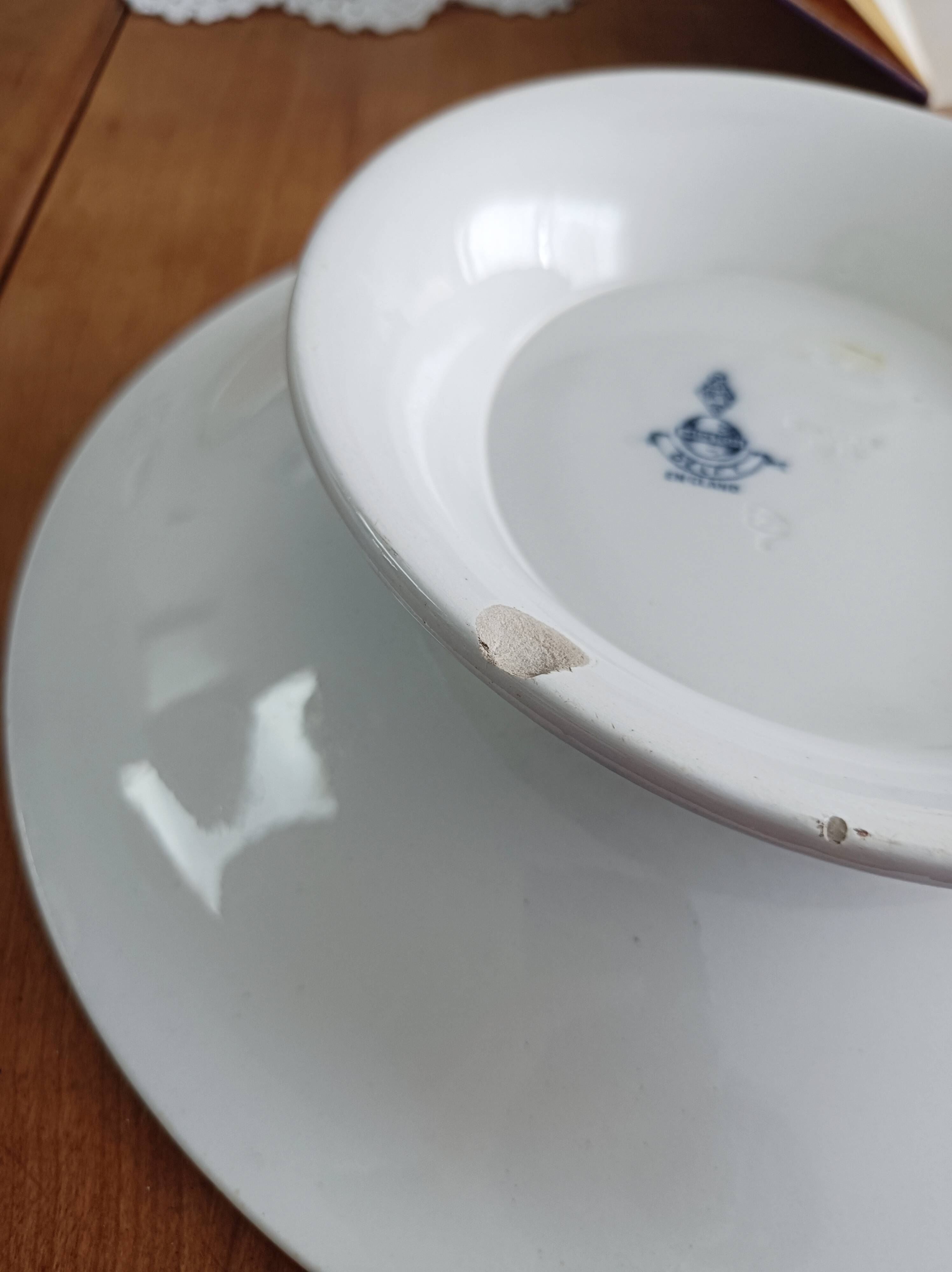 Minton Delft mounted plate