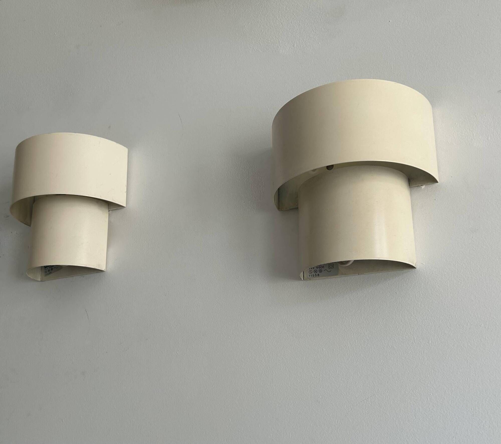 Pair of vintage modernist wall lights, white lacquered metal, Sweden 1970