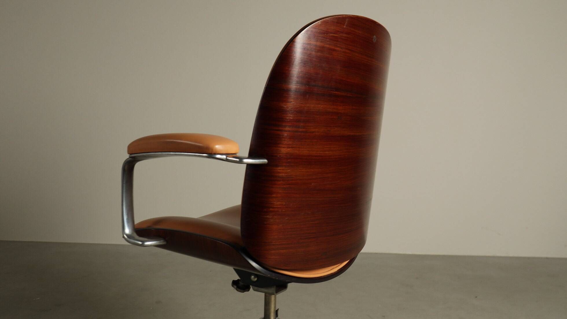 Executive office chair by Ennio Fazioli for MIM Roma, Italy 1960