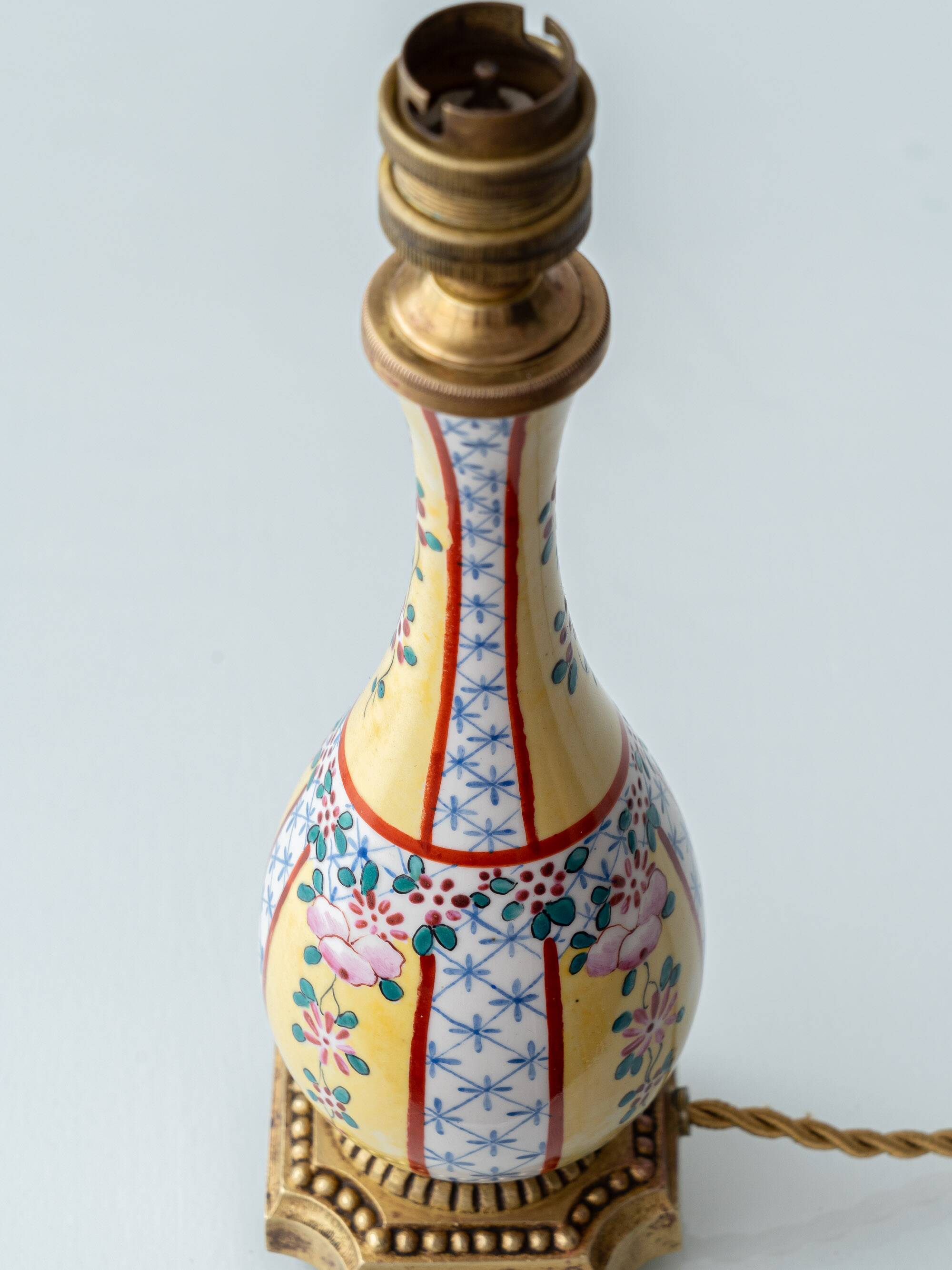 Hand-Painted Yellow Chinoiserie Porcelain Lamp, circa 1900