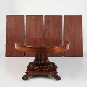 Extendable Antique English Dining Table in Victorian style, ca. 1830