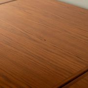Table à manger extensible en teck moderne danois modèle 24 par Ansager Møbler années 1960.