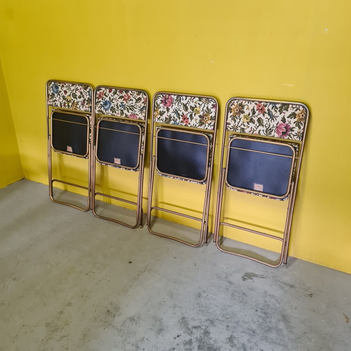 Vintage French Lafuma Chantazur Folding Chairs, from the 1960s.