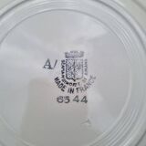 Assiettes anciennes et plat Saint Amand