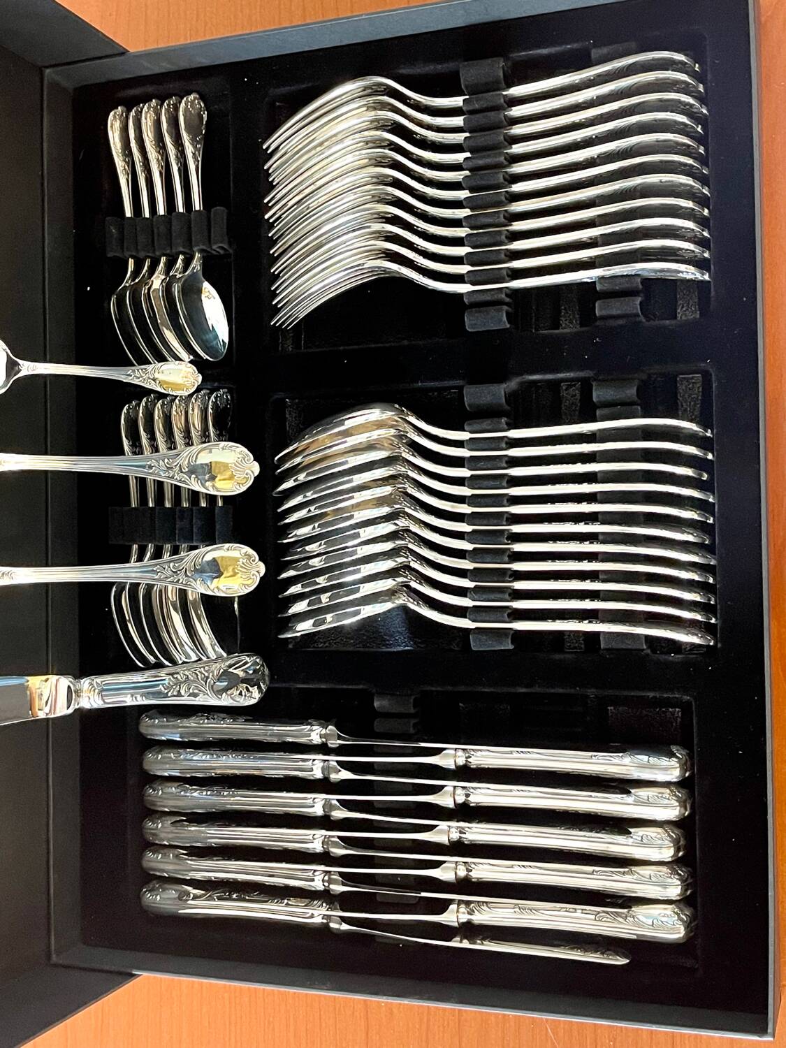 Christofle Marly, 48-piece cutlery set for 12 people, excellent condition