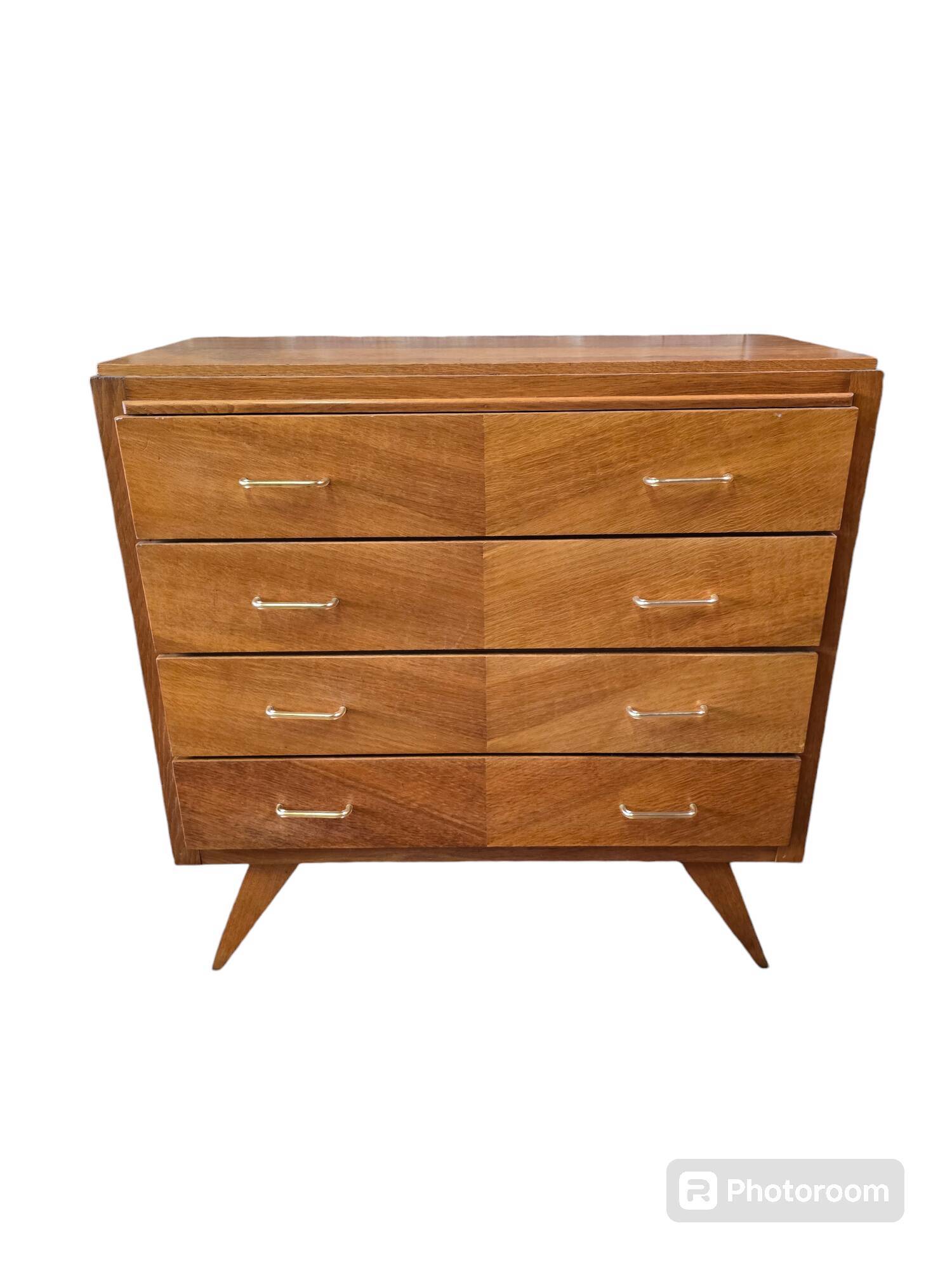 Vintage chest of drawers from the 60s in oak