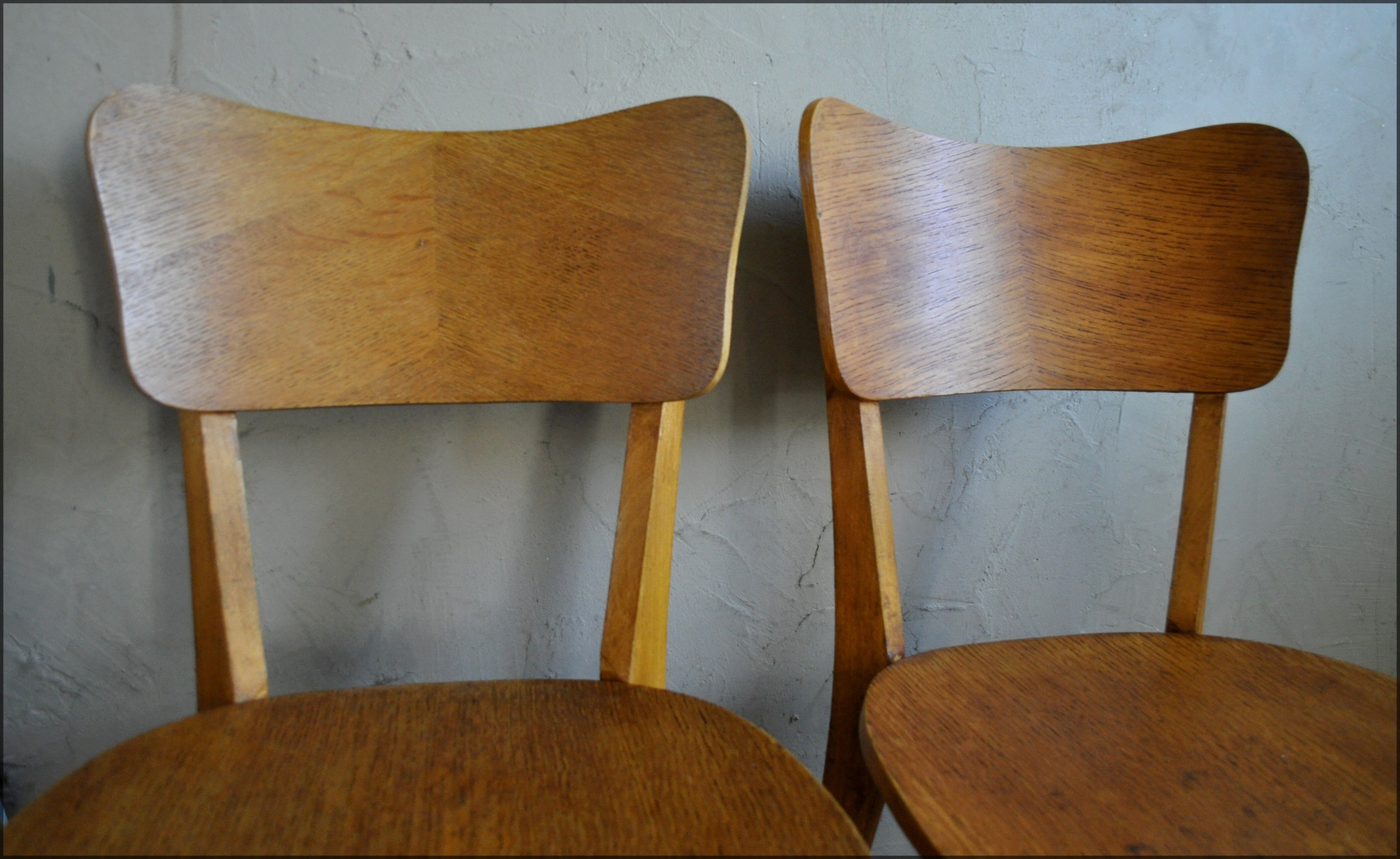 Paire de chaises vintages anciennes
