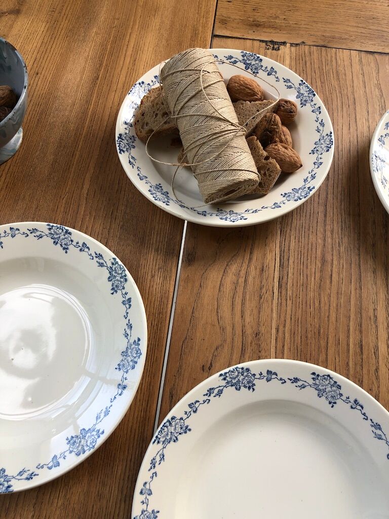Set de 5 assiettes faïencerie des Chères