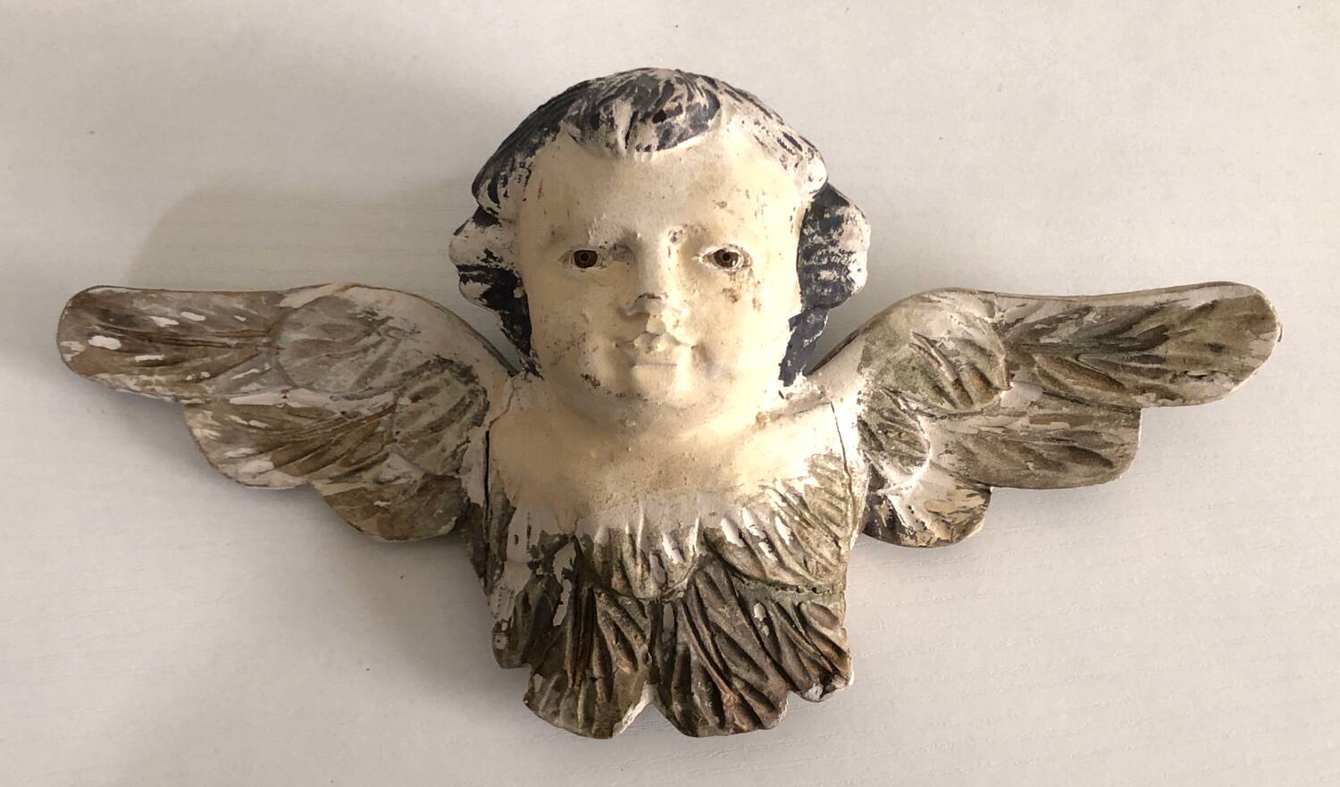 Angel in wood and plaster