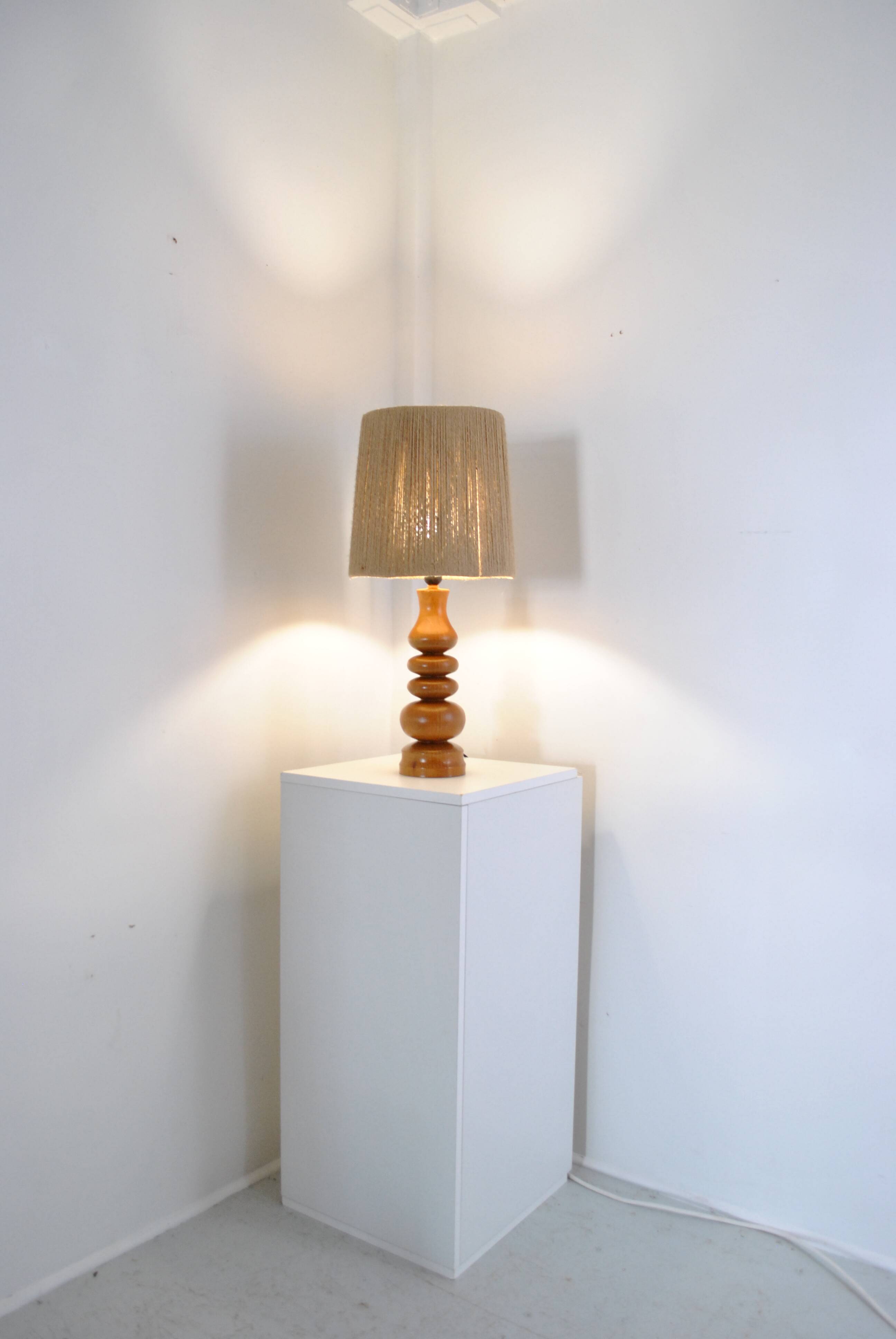 Wooden lamp with rope shade 1970