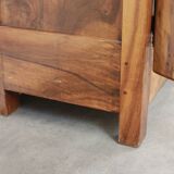 Walnut chest of drawers