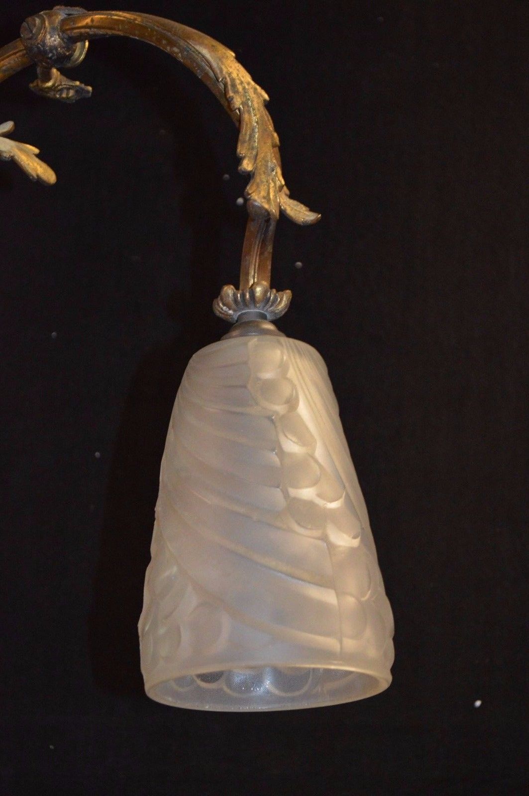 Former bronze chandelier / 3 signed tulips negra