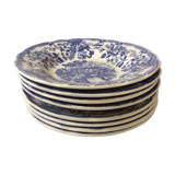 4 flat plates and 4 hollow plates