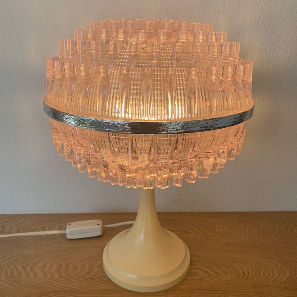 ▪️Lampe Plastique 50´s Pop Et Moderne Globe Rose Et Pied Crème Marque ME