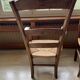 Fauteuil rustique en bois et paille