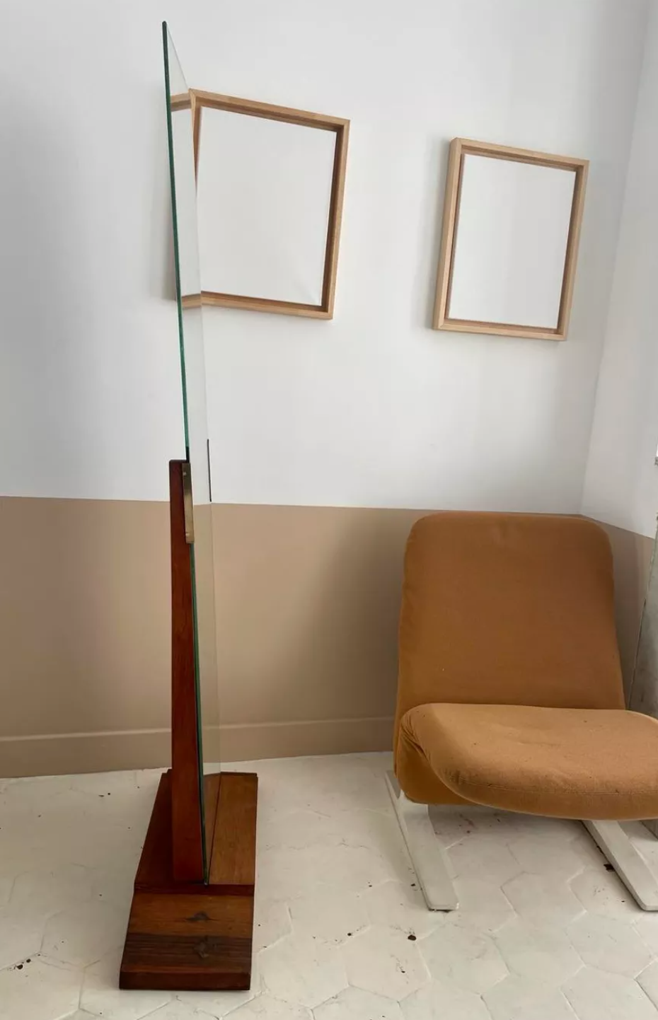 Vintage psyche art-deco mirror, oak and brass, France 1930