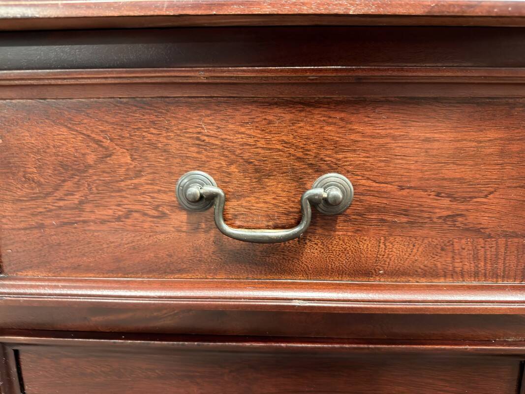 Bureau Chesterfield classique anglais
