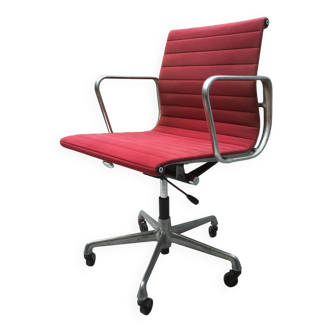 Fauteuil de bureau EA 1117 Eames