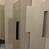 Beige, taupe screen in lacquered wood